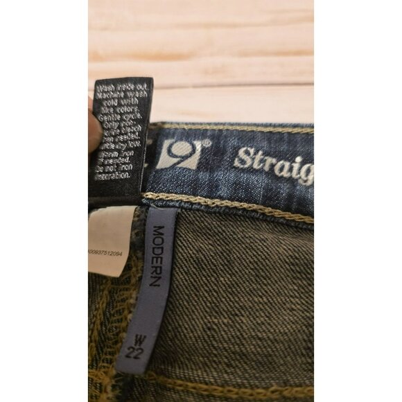 Apt 9 Capri Jeans Womens 22W Blue Straight Leg Denim Cuffed Rhinestone Bedazzle - Picture 8 of 11